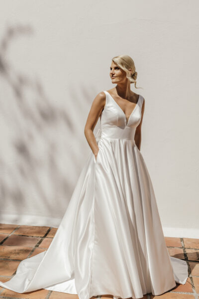 Elegant Zuley wedding dress